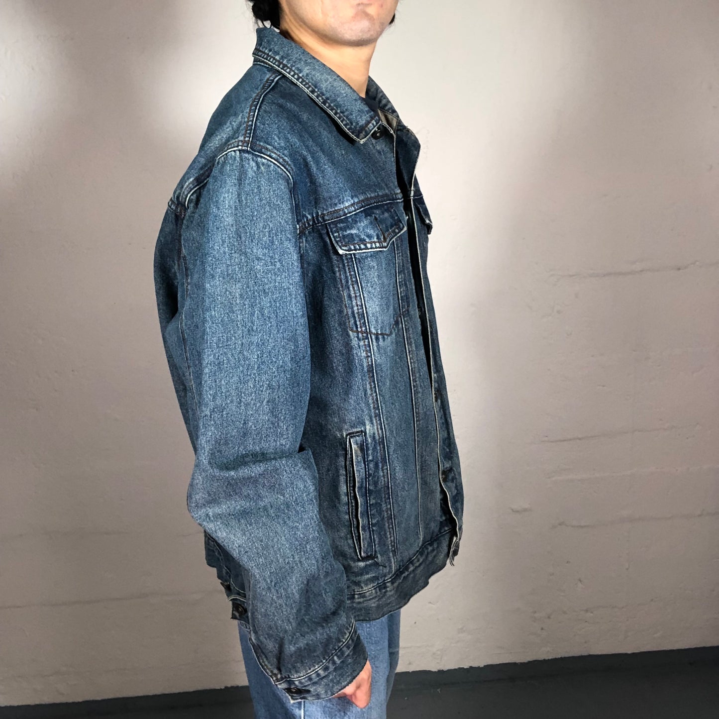 Vintage 90’s Casual Streetwear Classic Blue Denim Button Up Jacket (XXL)