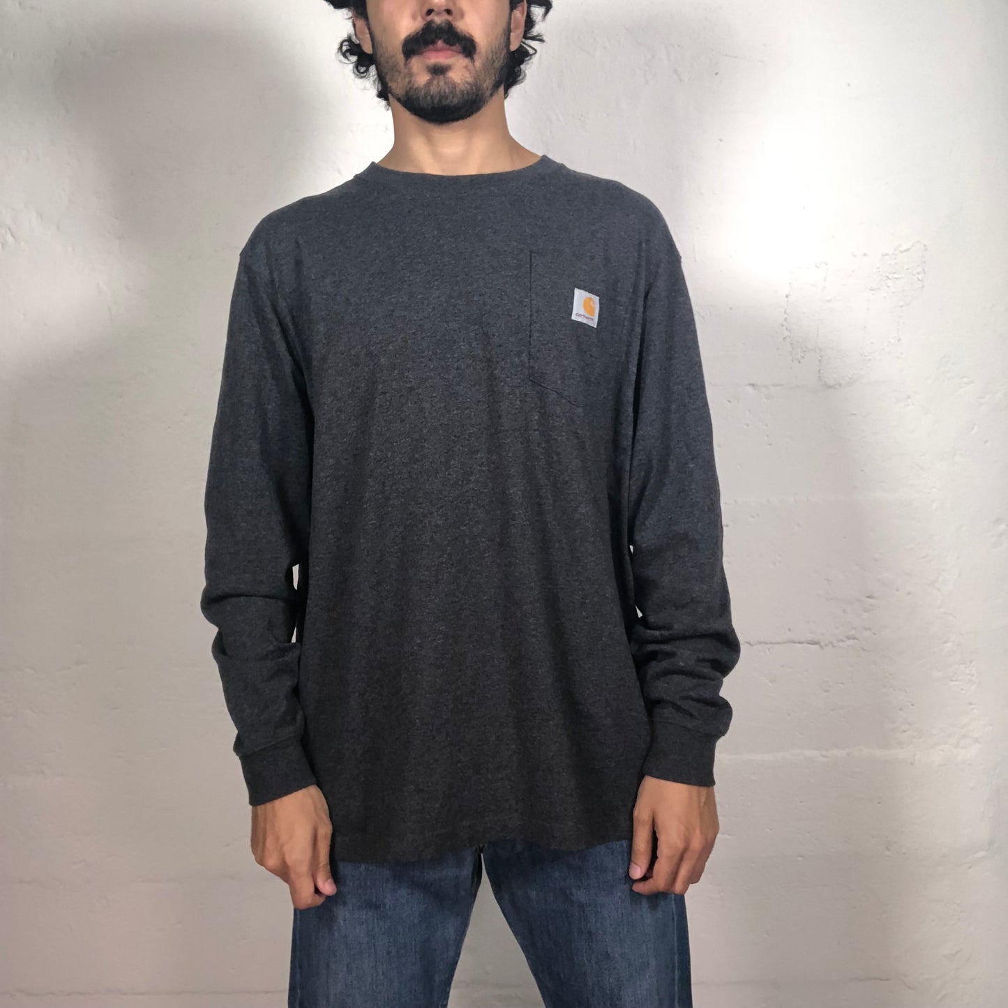 Vintage 90‘s Carhartt Dark Grey Longsleeve Top with Logo Embroidery