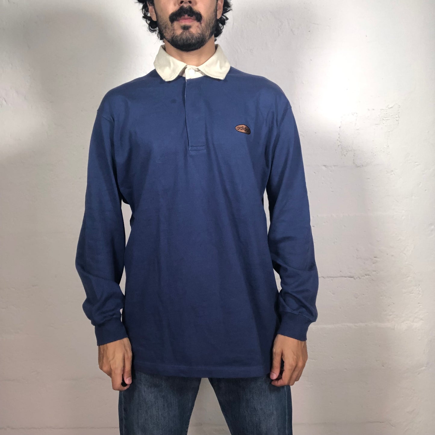 Vintage 90‘s Archive Adidas Streetwear Navy Blue Longsleeve with White Collar Detail