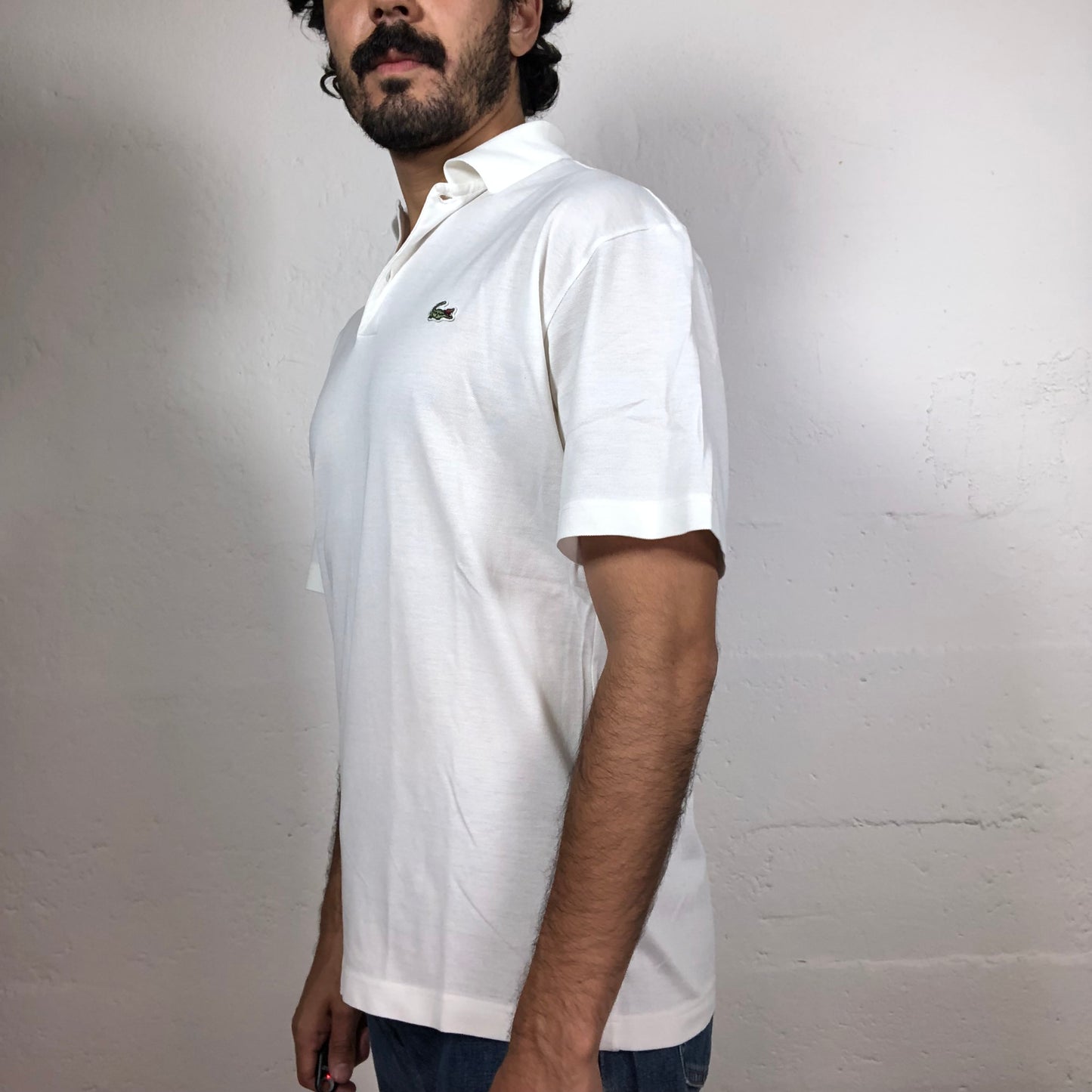 Vintage 90‘s Lacoste Old Money Style White Polo T-Shirt with Mini Logo Embroidery (M)